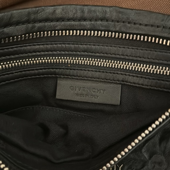 GIVENCHY
Black Wrinkled Sheepskin Leather Small Pandora Bag - Picture 7 of 12